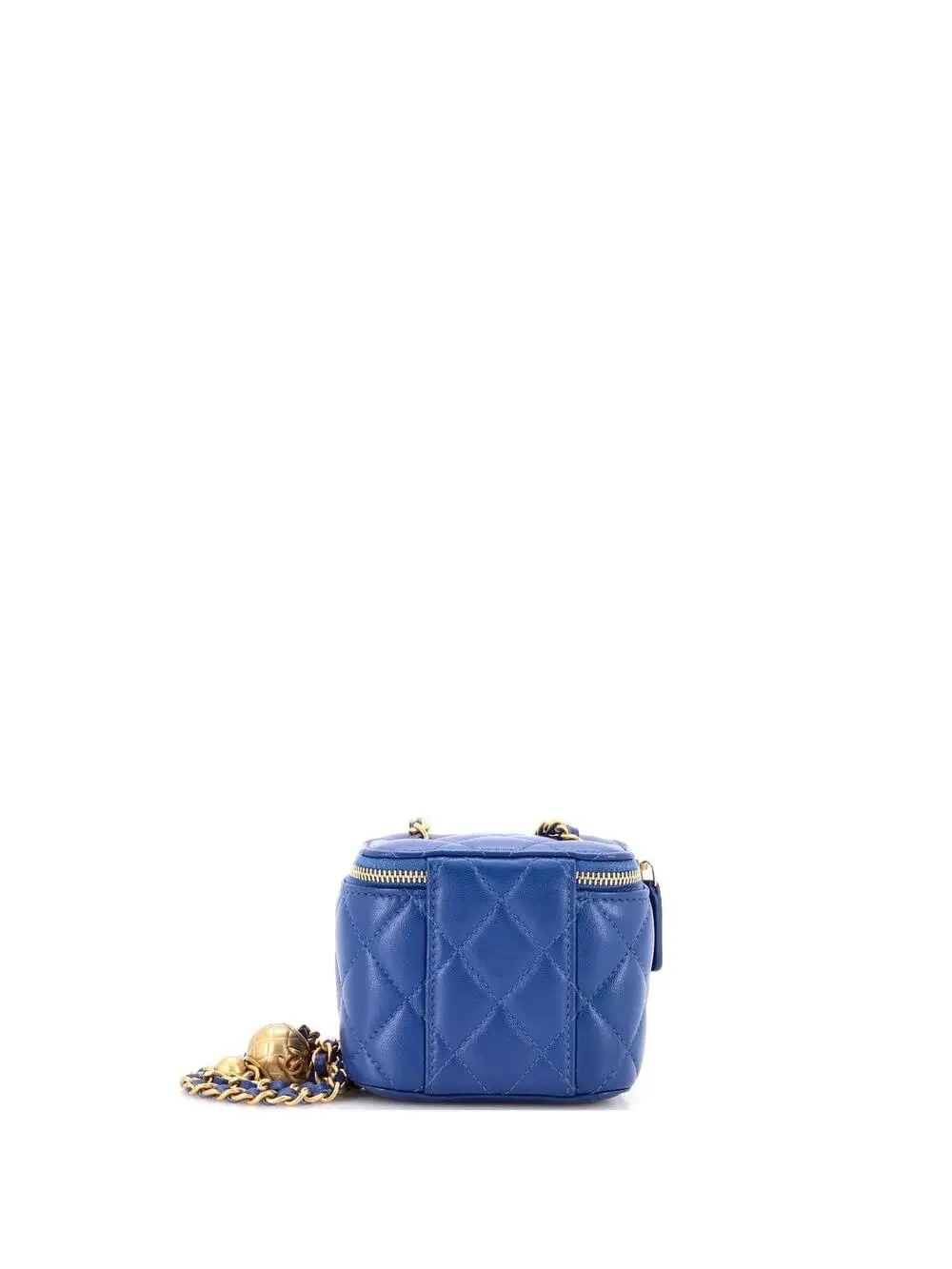 CHANEL elevate your